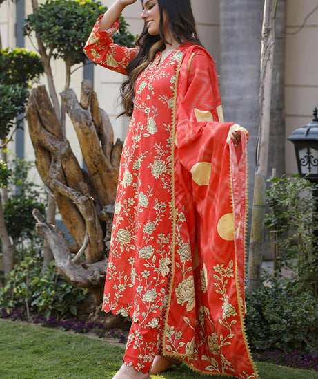 Sidra Aleem P/ Series Lawn`25 D #1 Carrot
