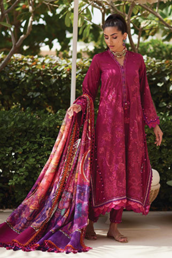 Farah Talib Aziz WES Luxury'25 FTL25#11 Betty Berry