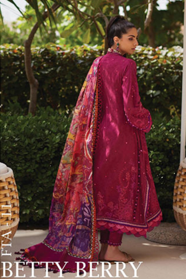 Farah Talib Aziz WES Luxury'25 FTL25#11 Betty Berry