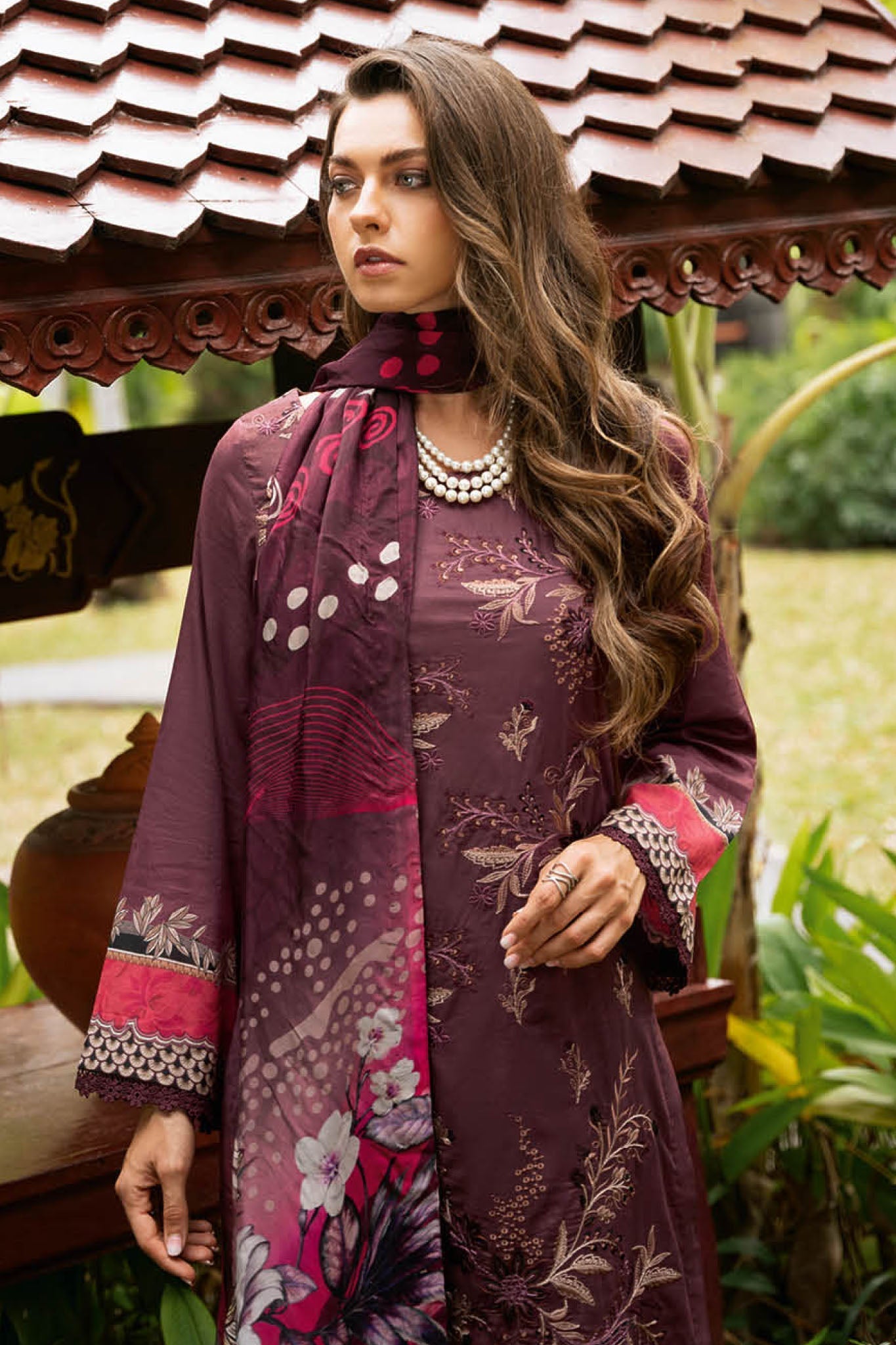 Ramsha Riwayat L/Lawn'25 Vol-11 Y#1102