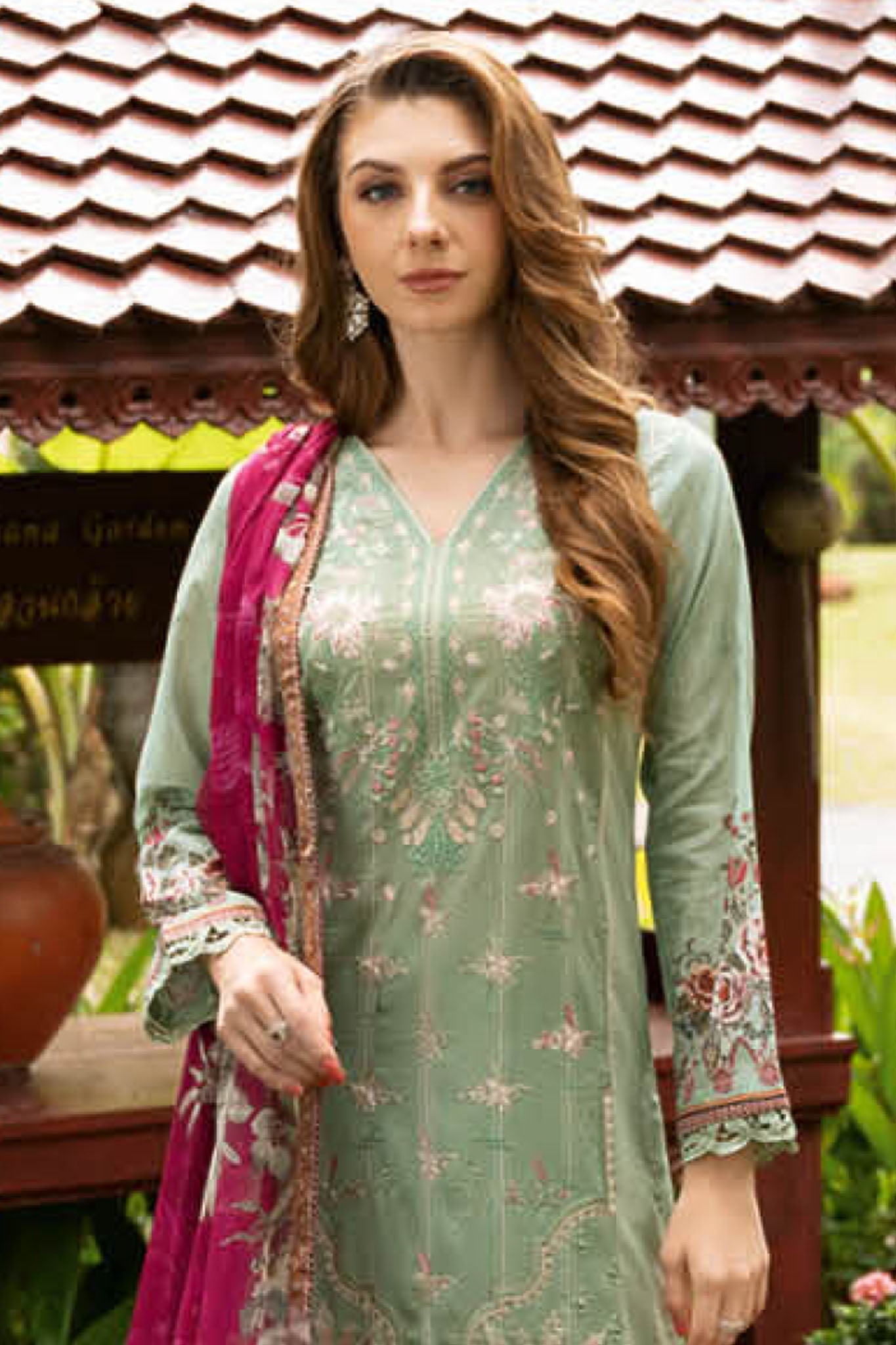 Ramsha Riwayat L/Lawn'25 Vol-11 Y#1104