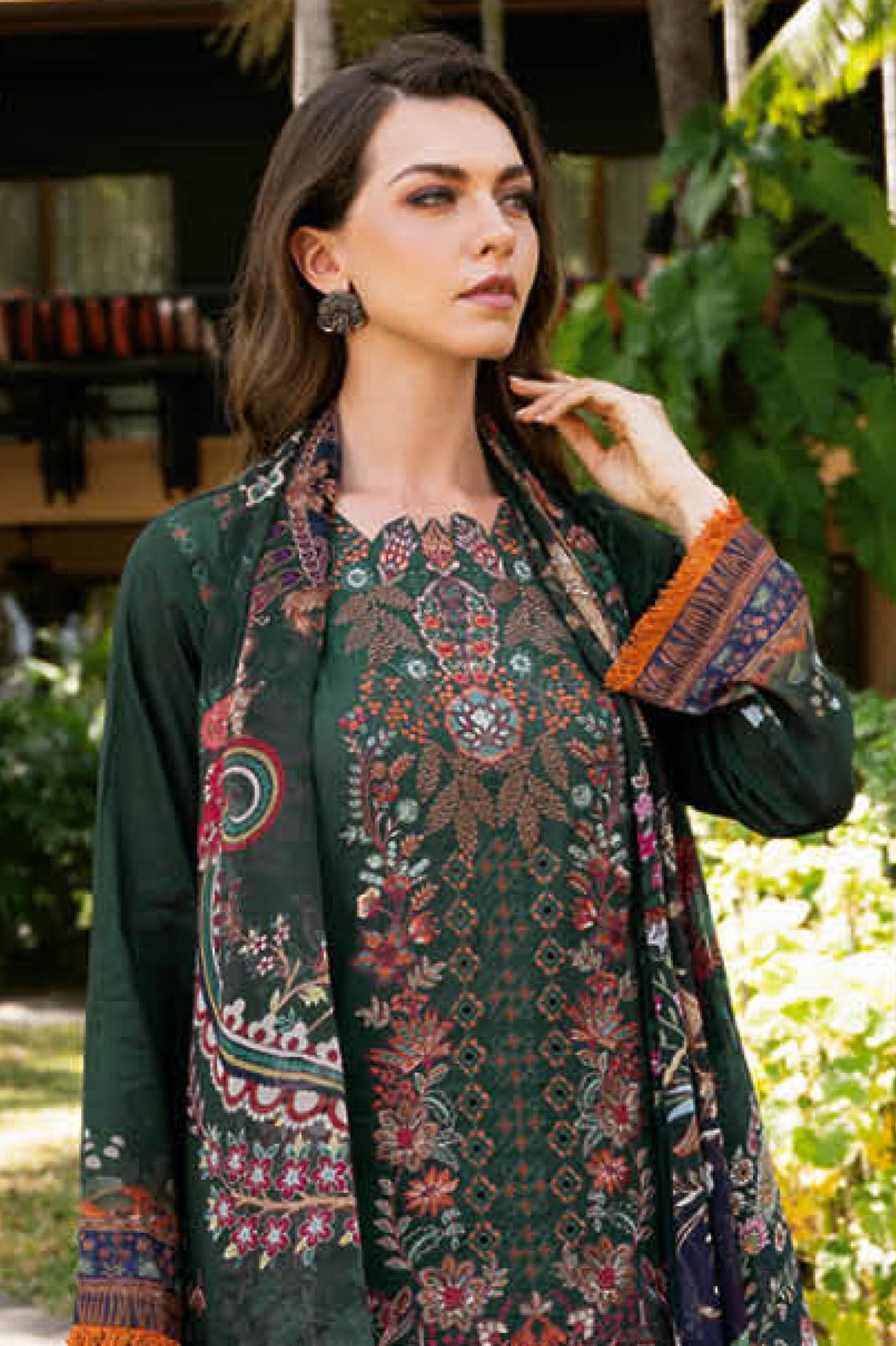 Ramsha Riwayat L/Lawn'25 Vol-11 Y#1107