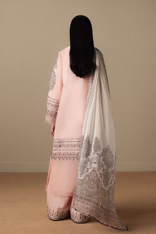 Zara Shahjahan Satori Stillness`26 AKAHANA-D11