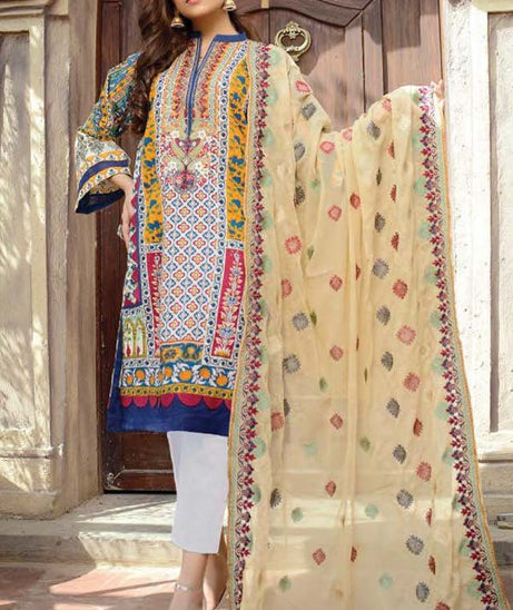 Zebaish Arzo Emb Lawn`21 D#04