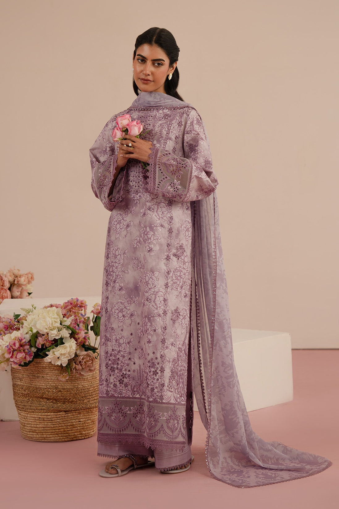 Afrozeh Floral Charm Lawn`25 AL#10