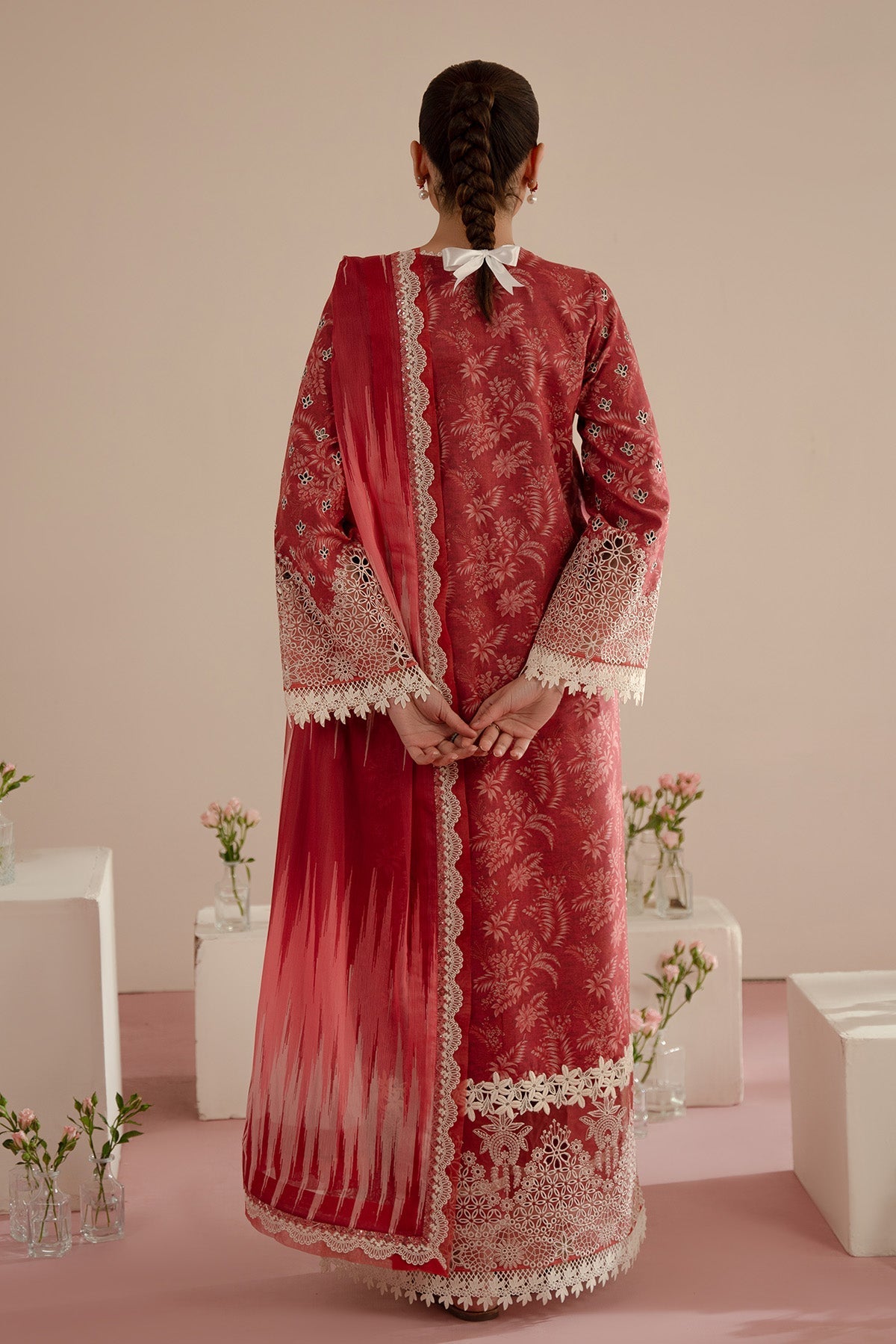 Afrozeh Floral Charm Lawn`25 AL#01