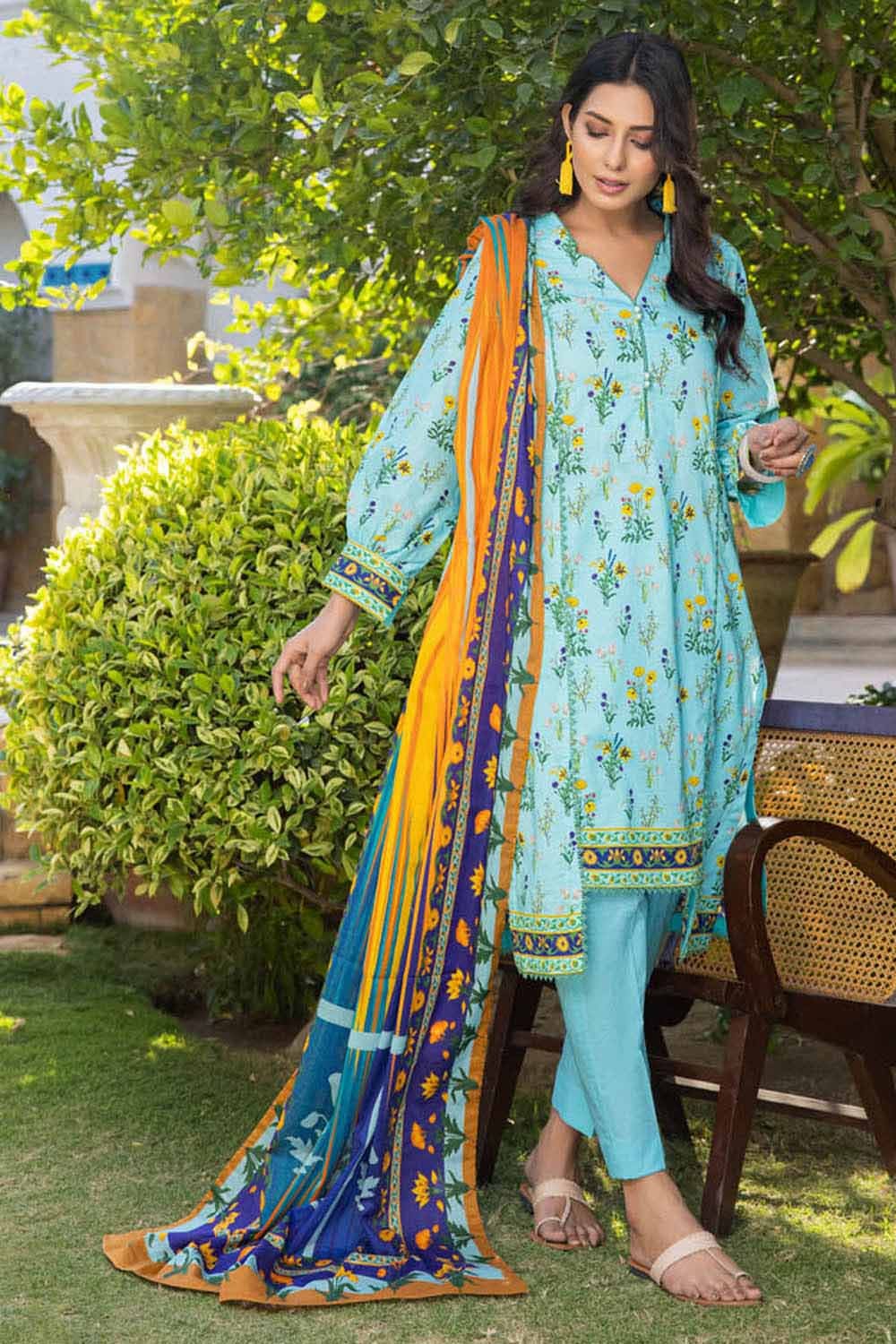 Gul Ahmed Lawn`23 CL#32208 A