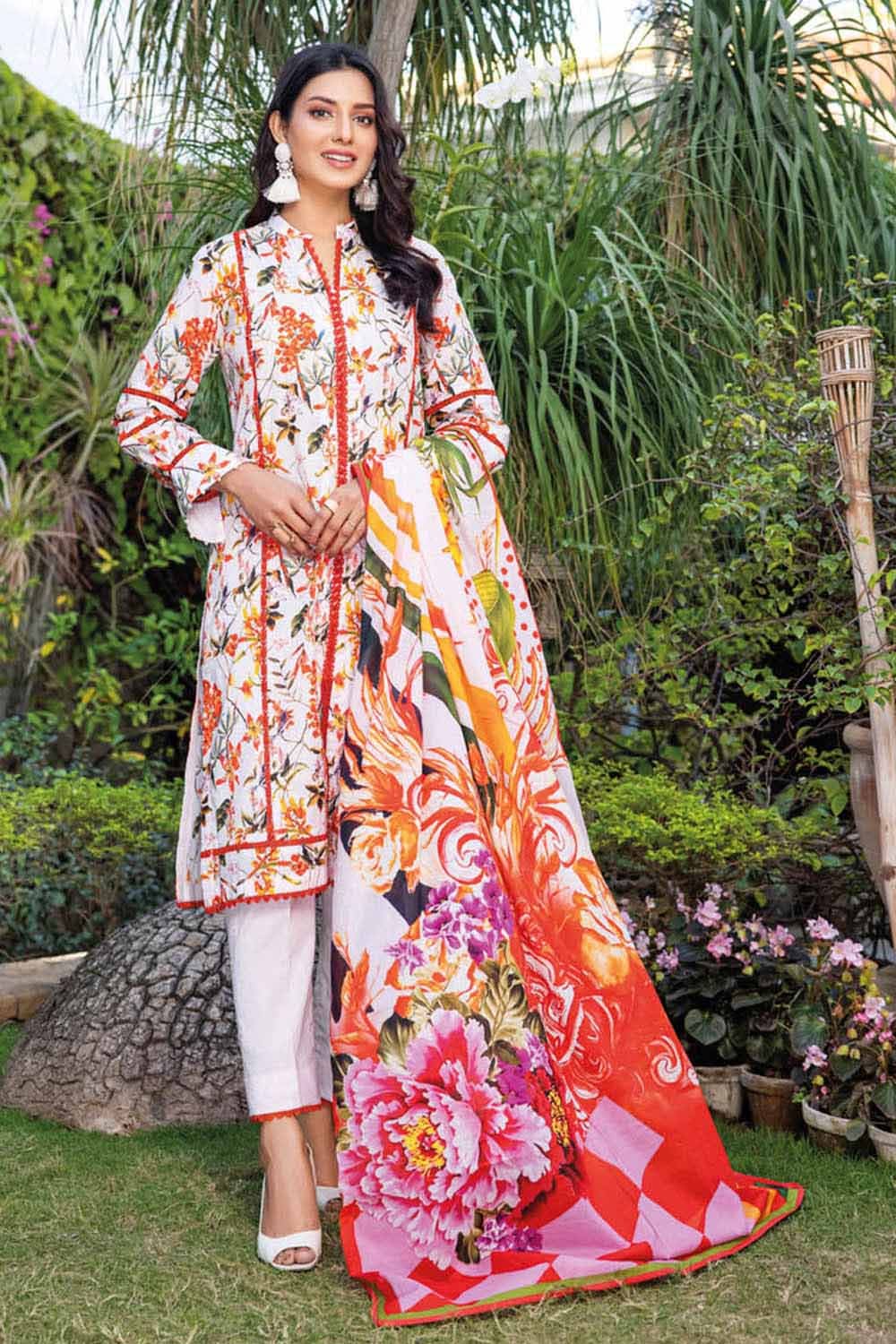 Gul Ahmed Lawn`23 CL#32290 A