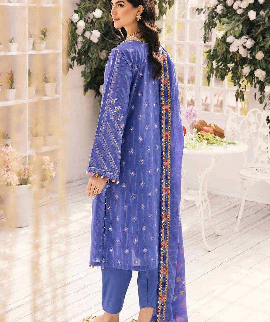 Gul Ahmed Lawn`23 DN#32052 A