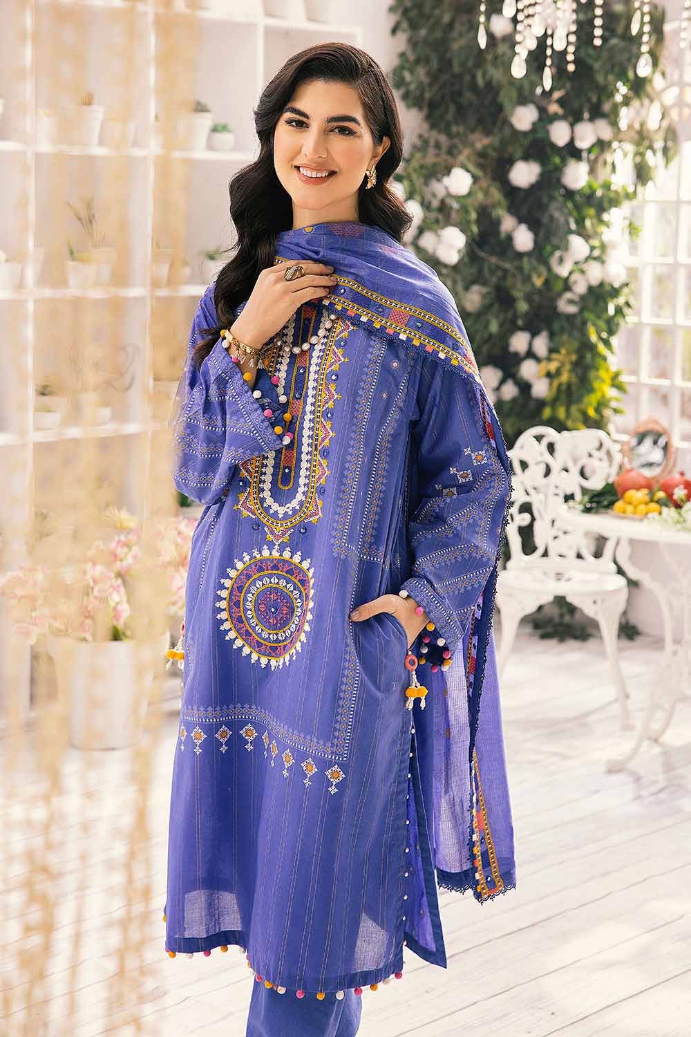 Gul Ahmed Lawn`23 DN#32052 A