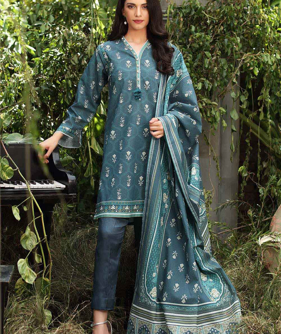 Gul Ahmed Winter Collection`22 AY#12037-B