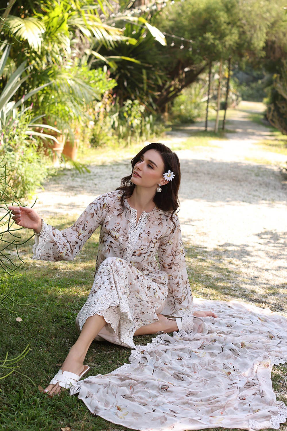 Gul Ahmed Summer Lawn'25 PR#52001-A