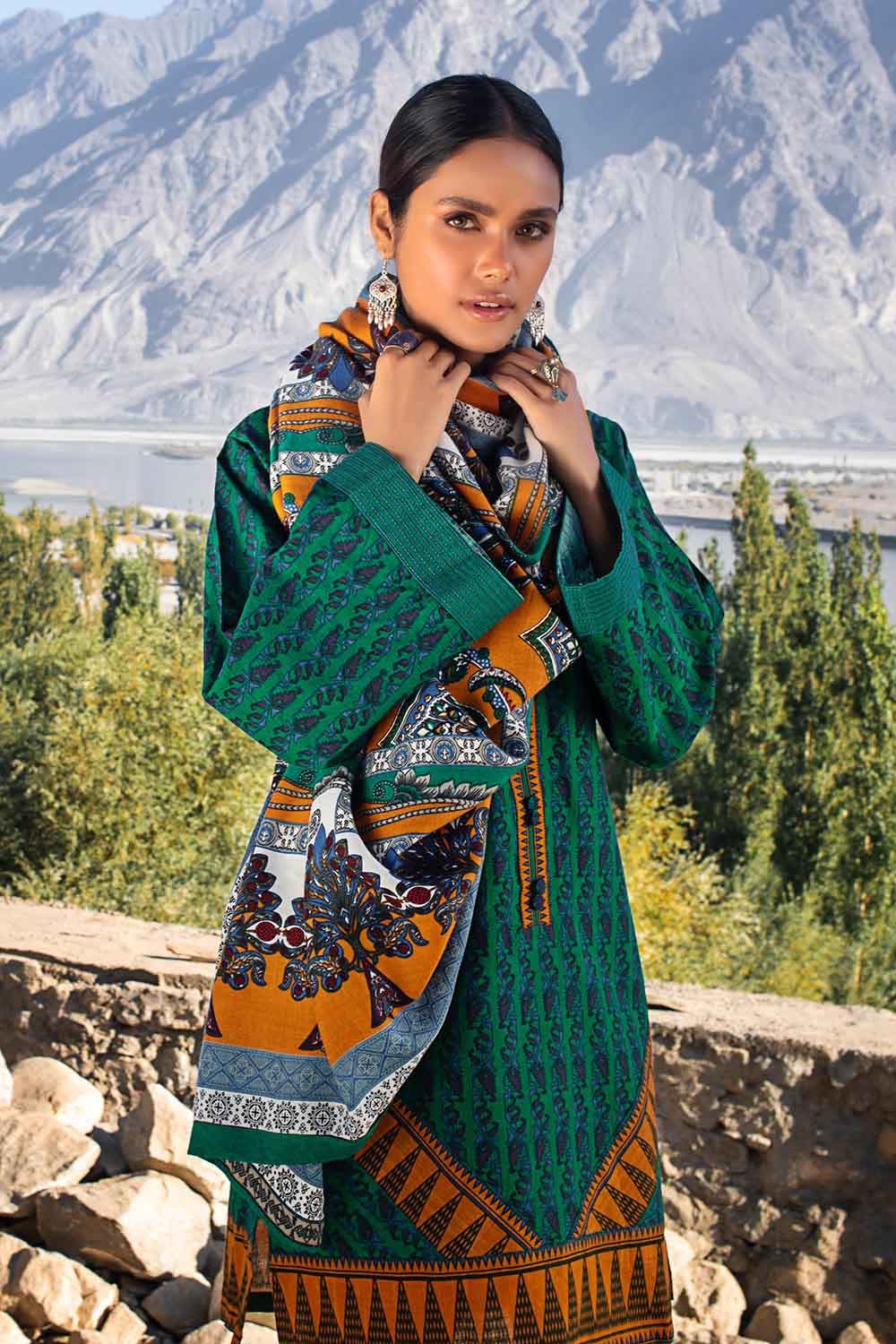Gul Ahmed Winter Collection`22 AP#12069