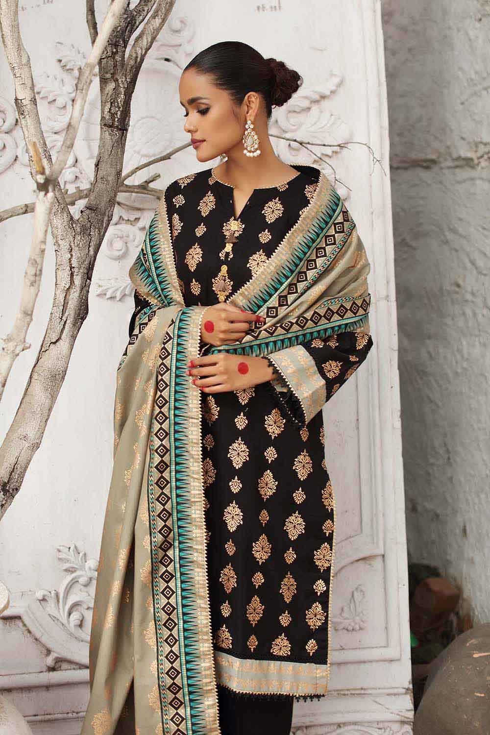Gul Ahmed Winter Collection`22 WS#12001-B
