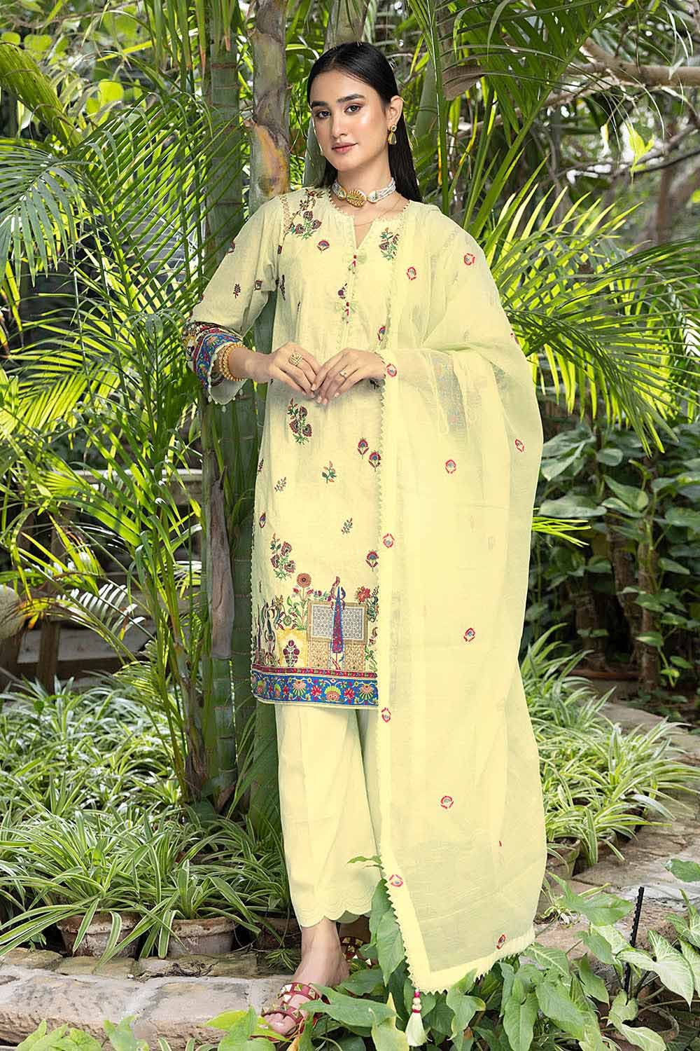 Gul Ahmed Lawn`23 CN#32008 A