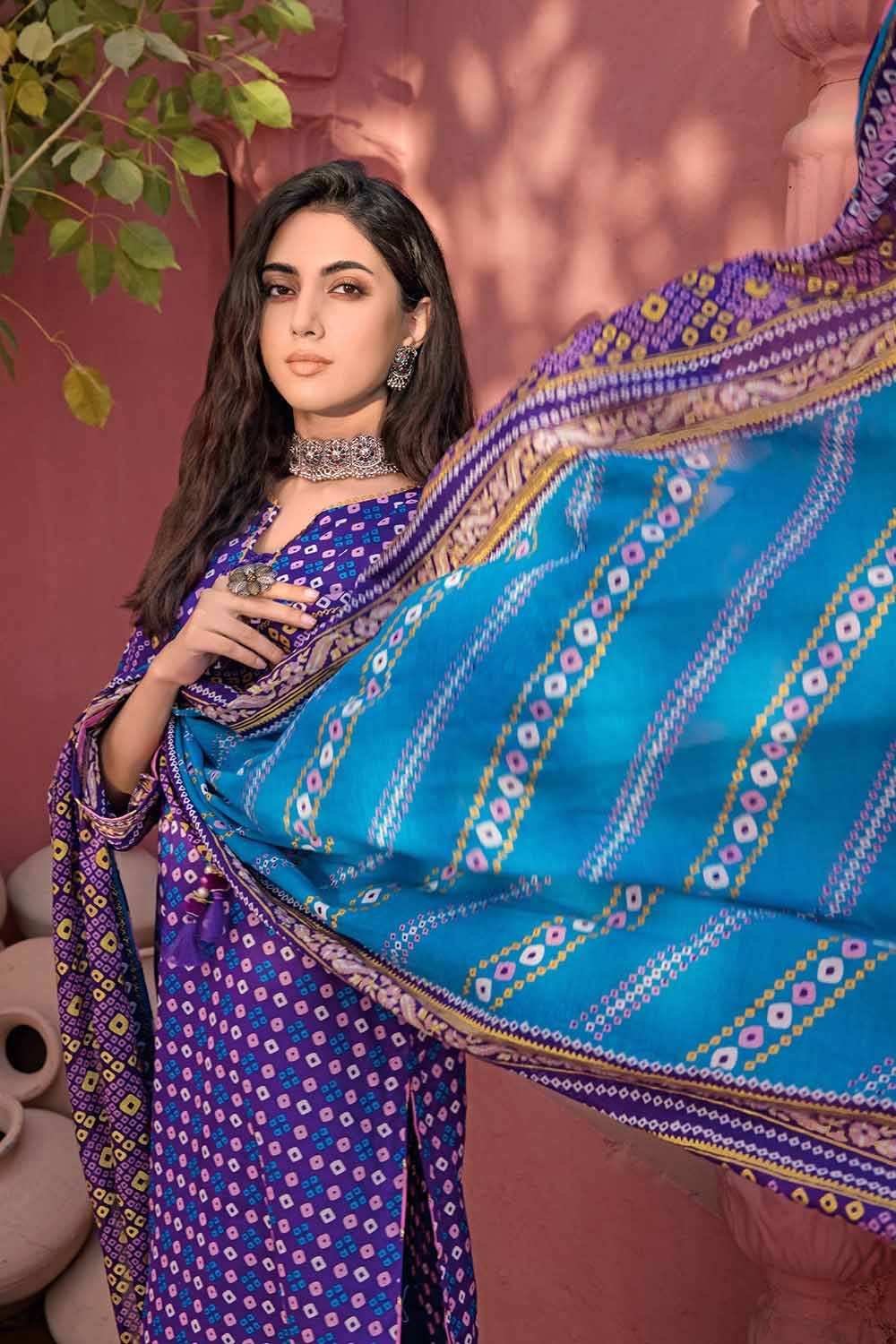 Gul Ahmed Lawn`23 CL#32140 B