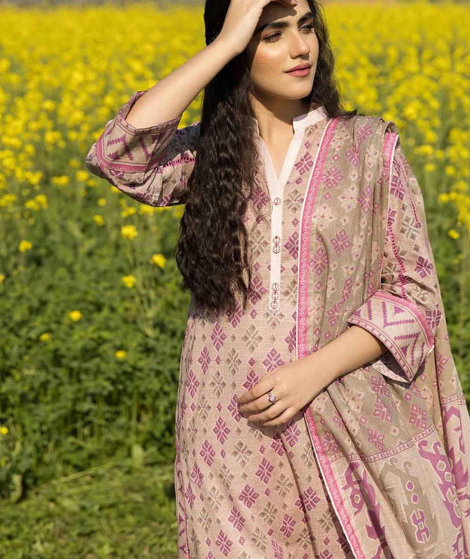 Gul Ahmed Lawn`23 CL#32427 A