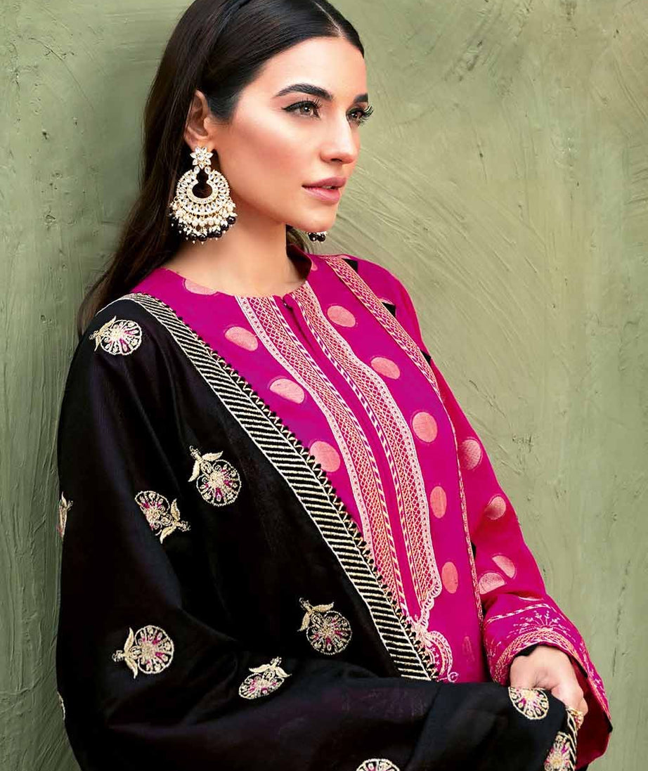 Gul Ahmed Emb Lawn'21 PM-384
