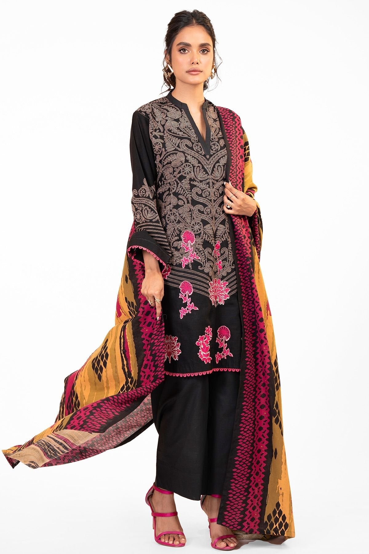 Al-Karam Winter Collection`22 FW#8 Black