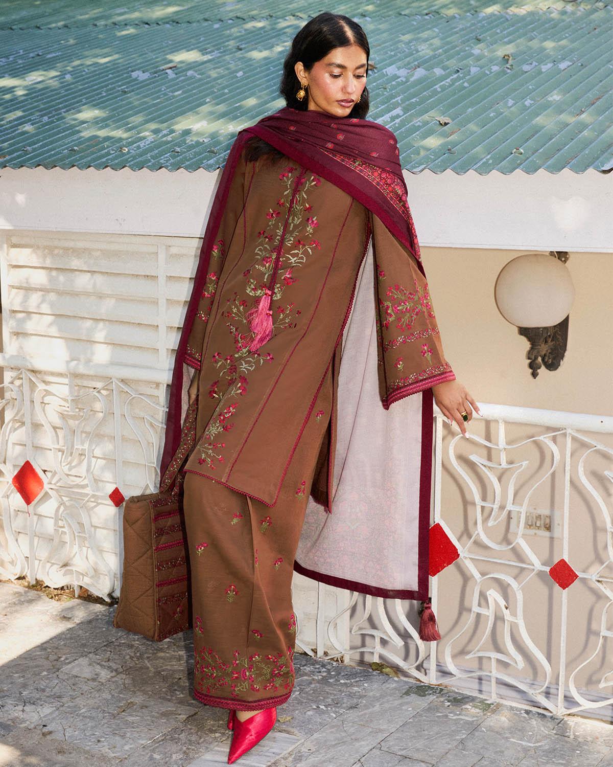 Jugnu By Hussain Rehar Autumn Winter`24 (Hazel)