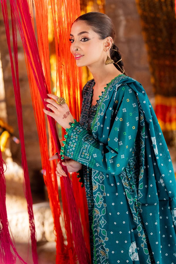 Gul Ahmed Summer Lawn'25 CL # 52484 A