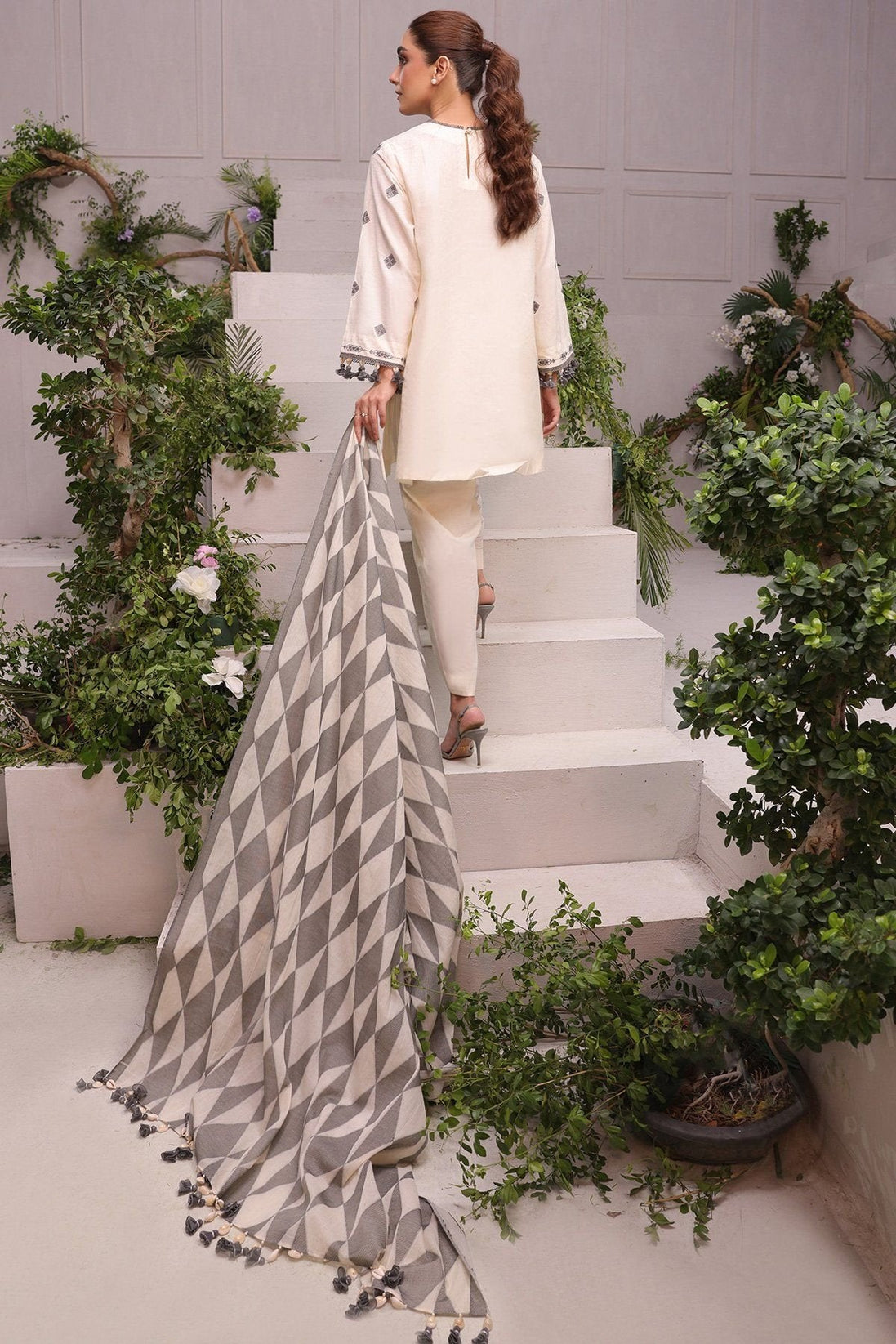 Al-Karam Mid Summer`22 MS#4 Off White