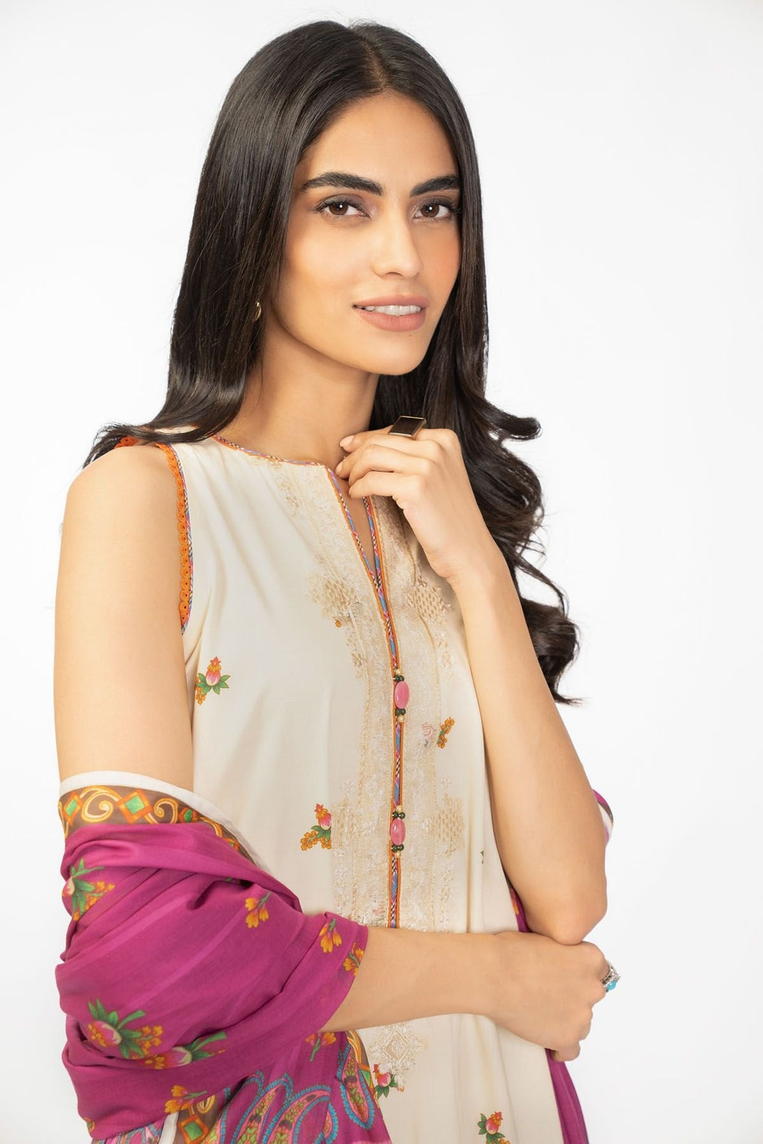 Al-Karam Mid Summer`22 MS#18.1 Beige