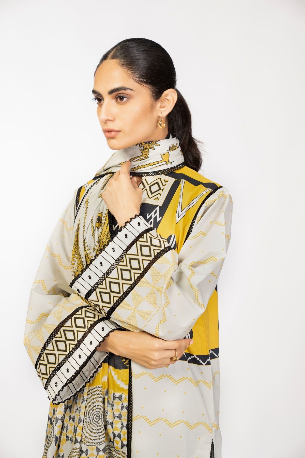 Al-Karam Mid Summer`22 MS#19 White