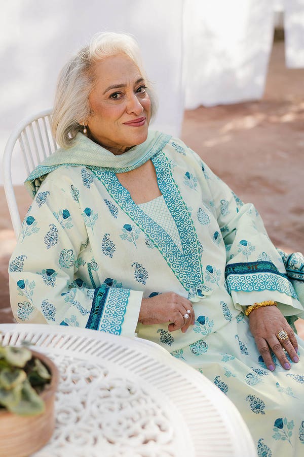 Gul Ahmed Summer Lawn'25 CL#42300
