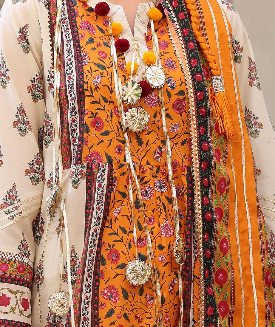 Gul Ahmed Summer Lawn'25 CL# 52503A