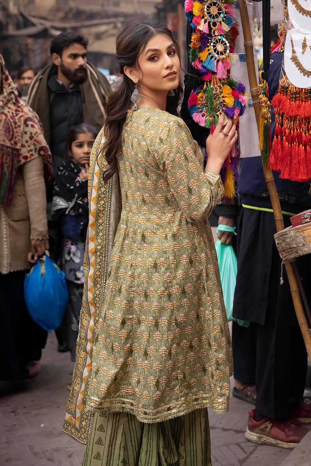 Gul Ahmed Lawn`23 CL#32446-B