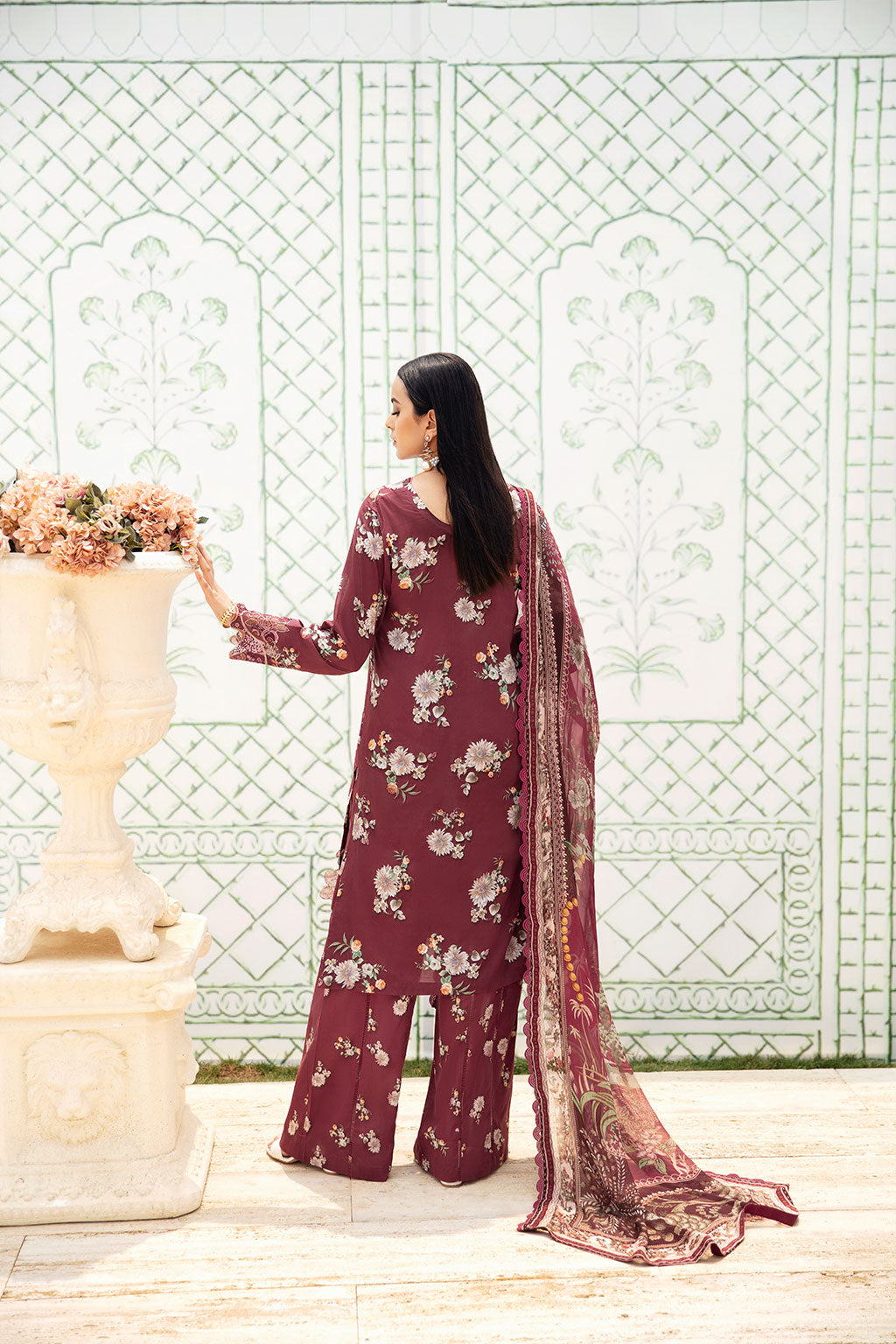 Ramsha Rangrez L/Lawn'25 Vol-6 D#603