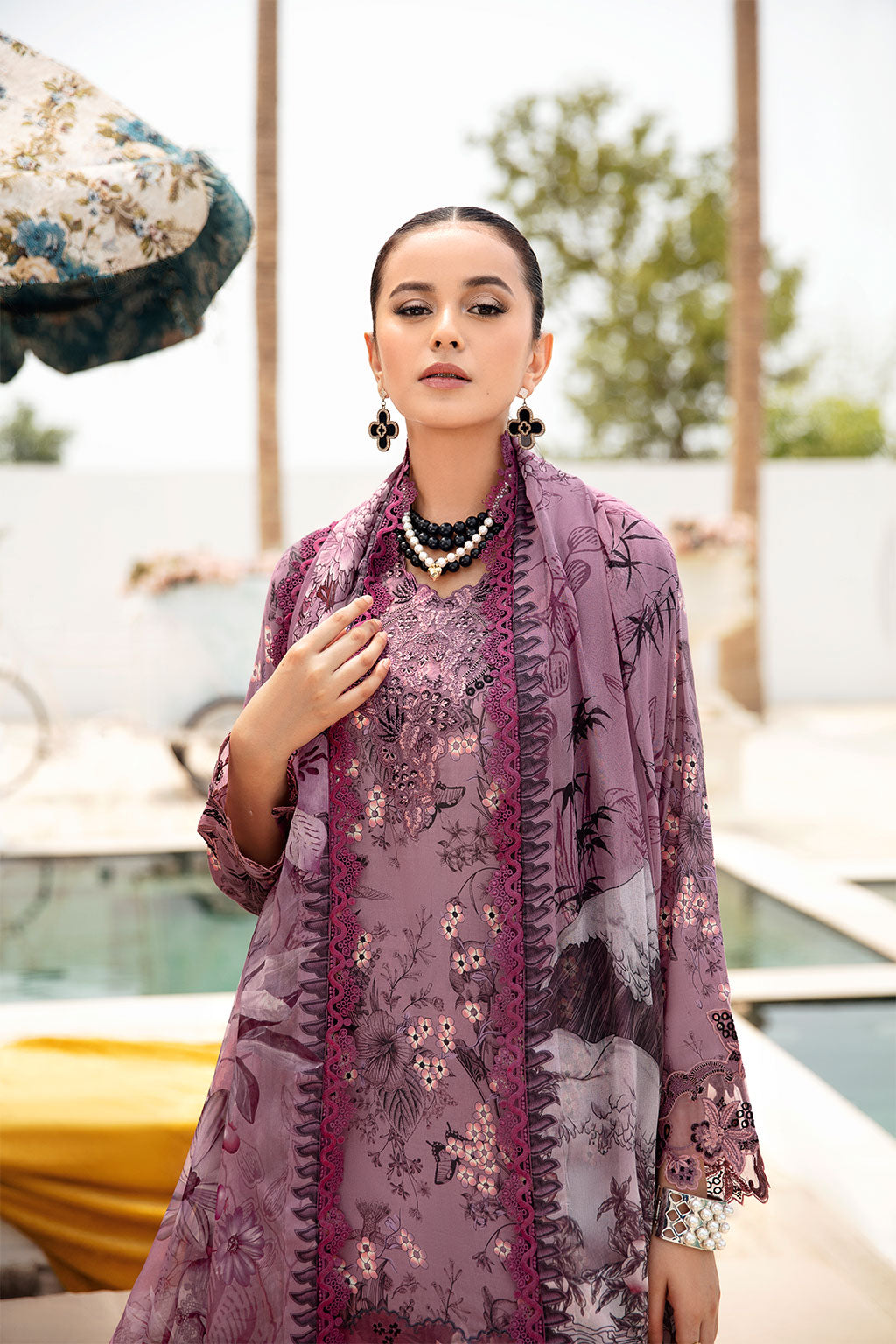Ramsha Rangrez L/Lawn'25 Vol-6 D#609