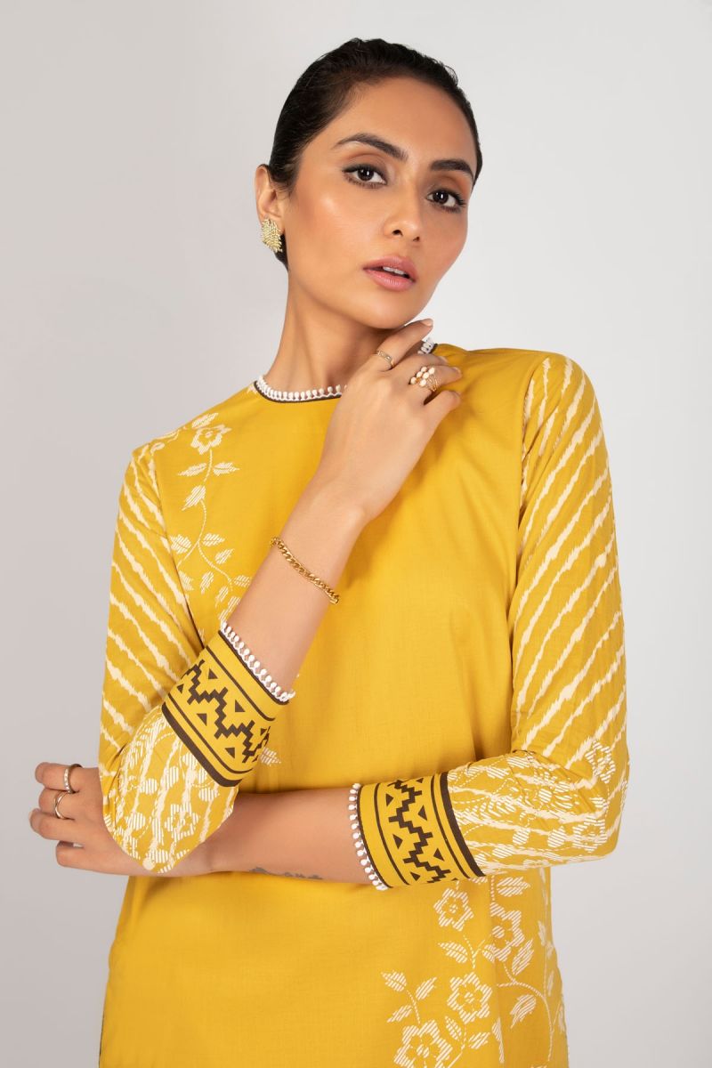 Al Karam Spring Summer`22 SS#46.1 Yellow