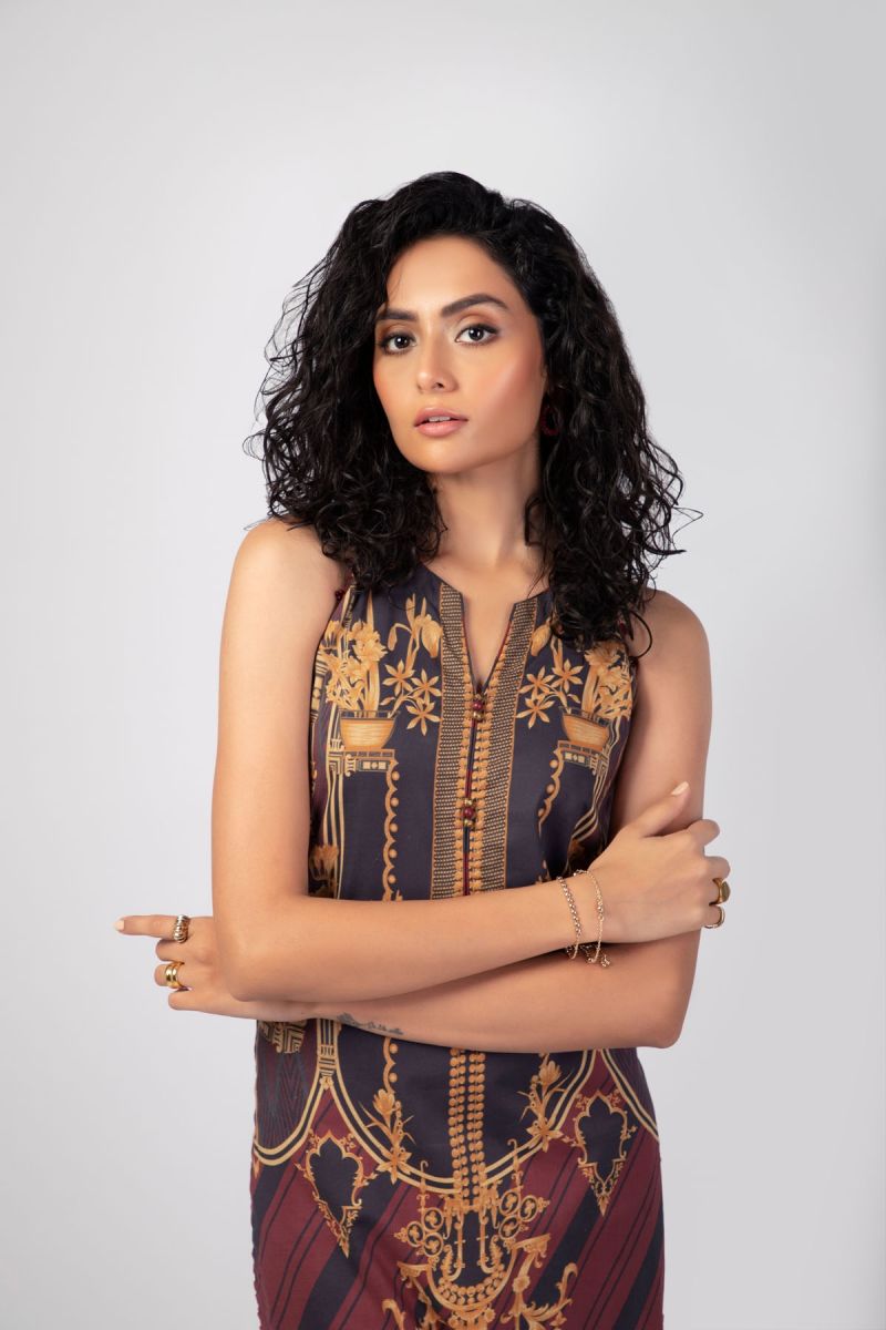 Al Karam Spring Summer`22 SS#52 Maroon
