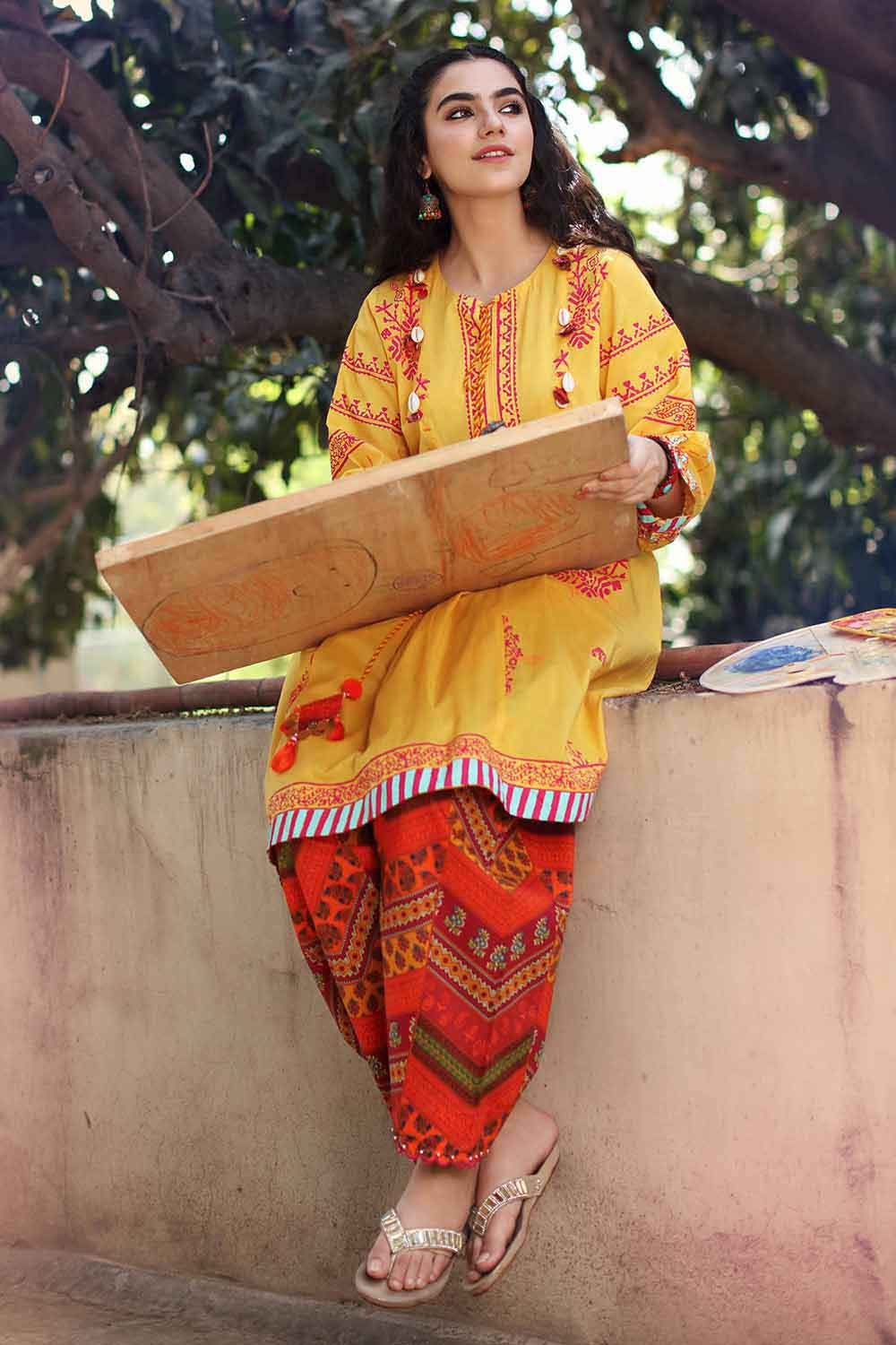 Gul Ahmed Summer`22 TL-375