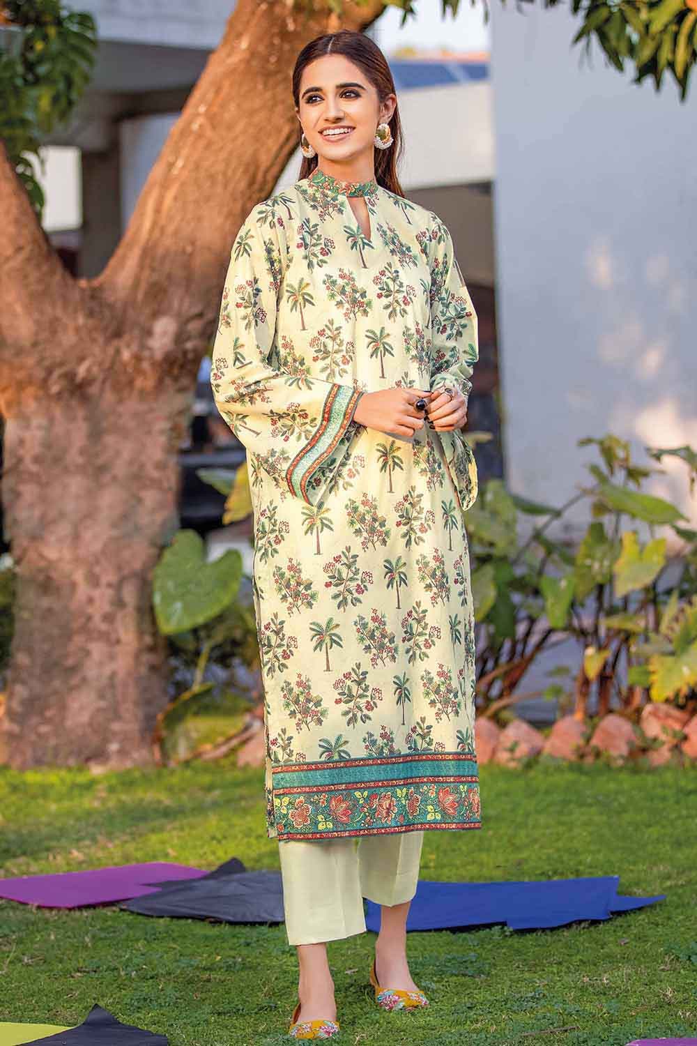 Gul Ahmed Summer`22 TL-12003 B