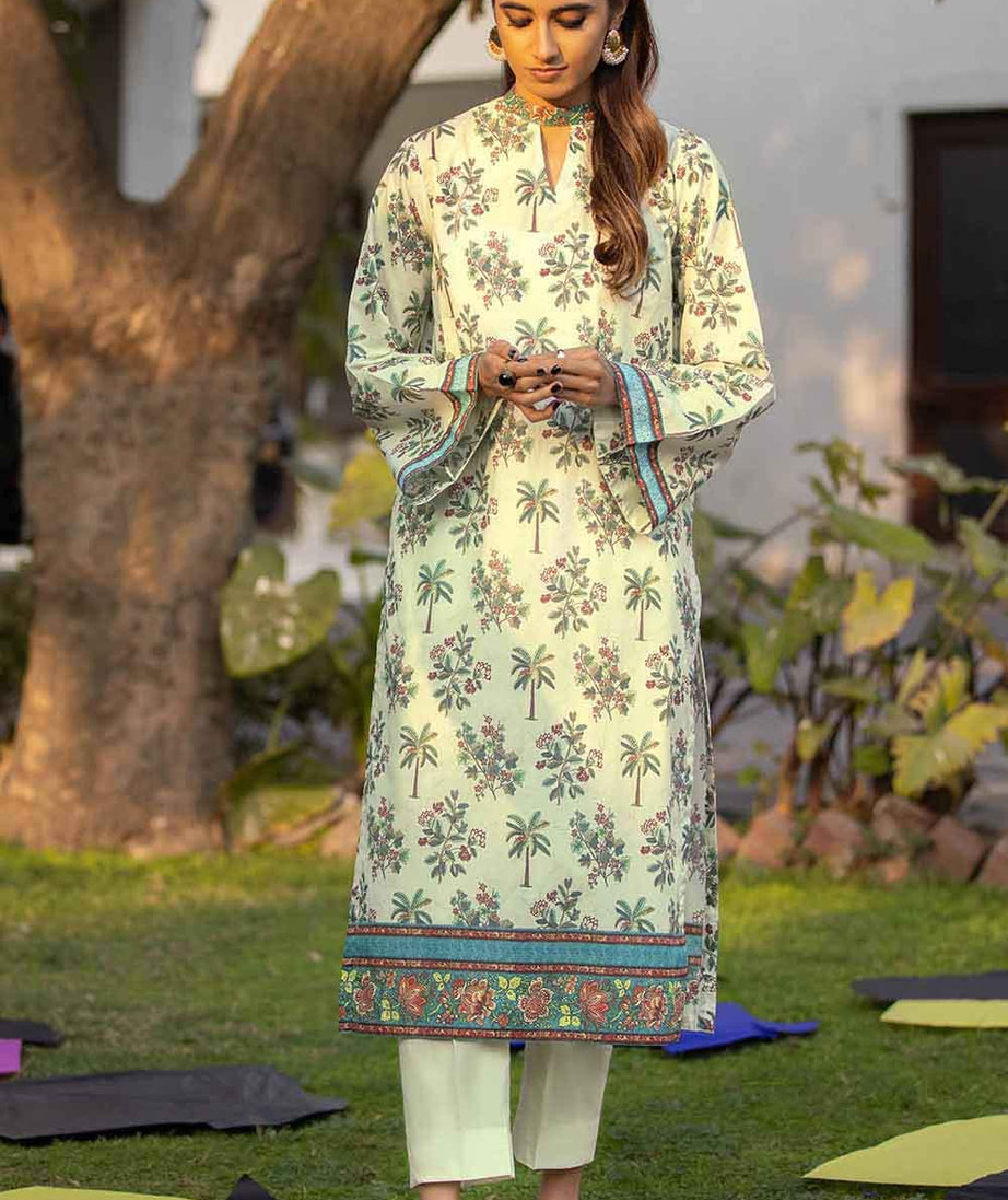 Gul Ahmed Summer`22 TL-12003 B
