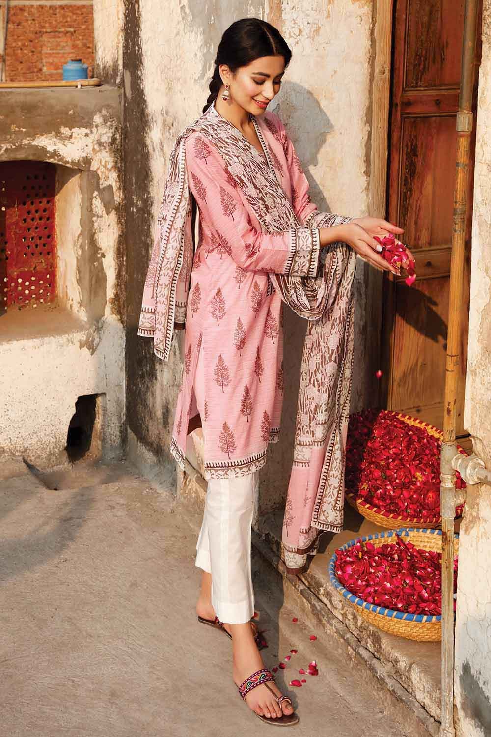 Gul Ahmed Summer`22  CL-1231 A